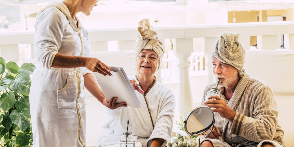 Bild zum Kurs 10.-11.06.2026 | Betreuungskr&auml;fte Refresher: Wellness gestalten f&uuml;r Selbstpflege & Seniorenbegleitung | Copyright: canva-perfectwave